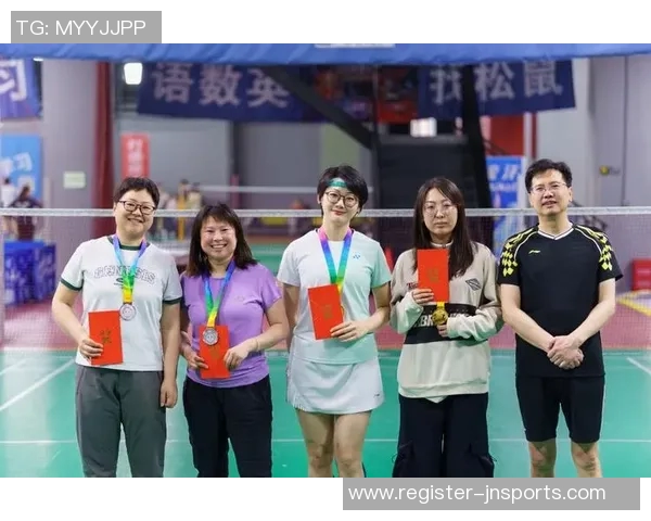 武汉羽毛球队个人能力变革引发热议探讨运动员成长与团队协作的关系